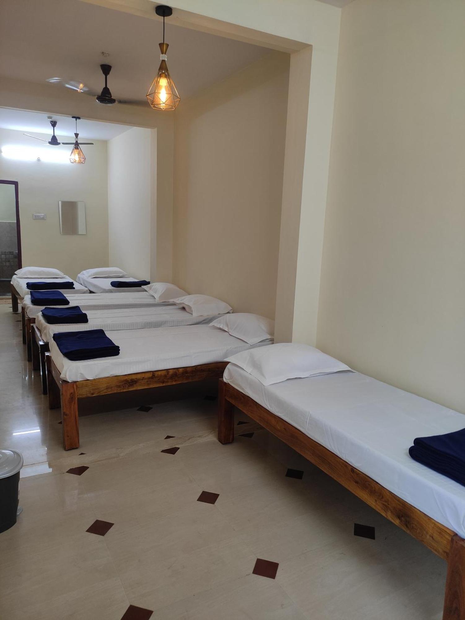 Nest Inn Service Rooms Chikmagalūr Zewnętrze zdjęcie